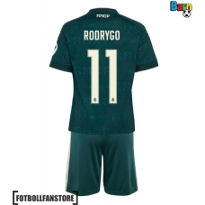 Real Madrid Rodrygo Goes #11 Barnkläder Borta matchtröja till baby 2026-27 Kortärmad (+ Korta byxor) Billigt